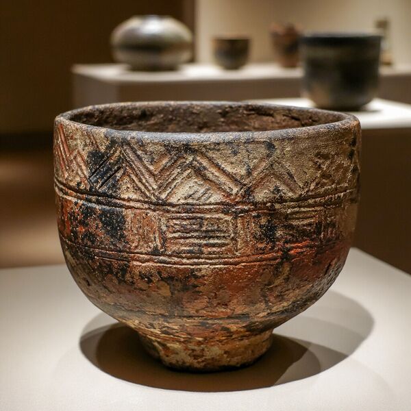 File:Tsuboya ware.jpg